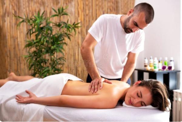 Profesional Ayurwedic Massage treatments 🍃 ආයුර්වේද සම්භාහන සේවය  කාන්තාවන් සදහා පමණයි ✅ පිරිමි පුදිගලයින් සහ 🔞 අඩු ගැහැනු ළමුන් ඇමතීමෙන් වලකින්න 🚫