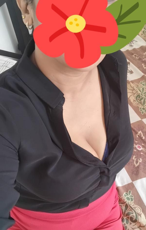 HOT & SLIM NEW LADY FULL SERVICE IN MATARA Rs 6000/-(without room/ රෑමි නැතුව)