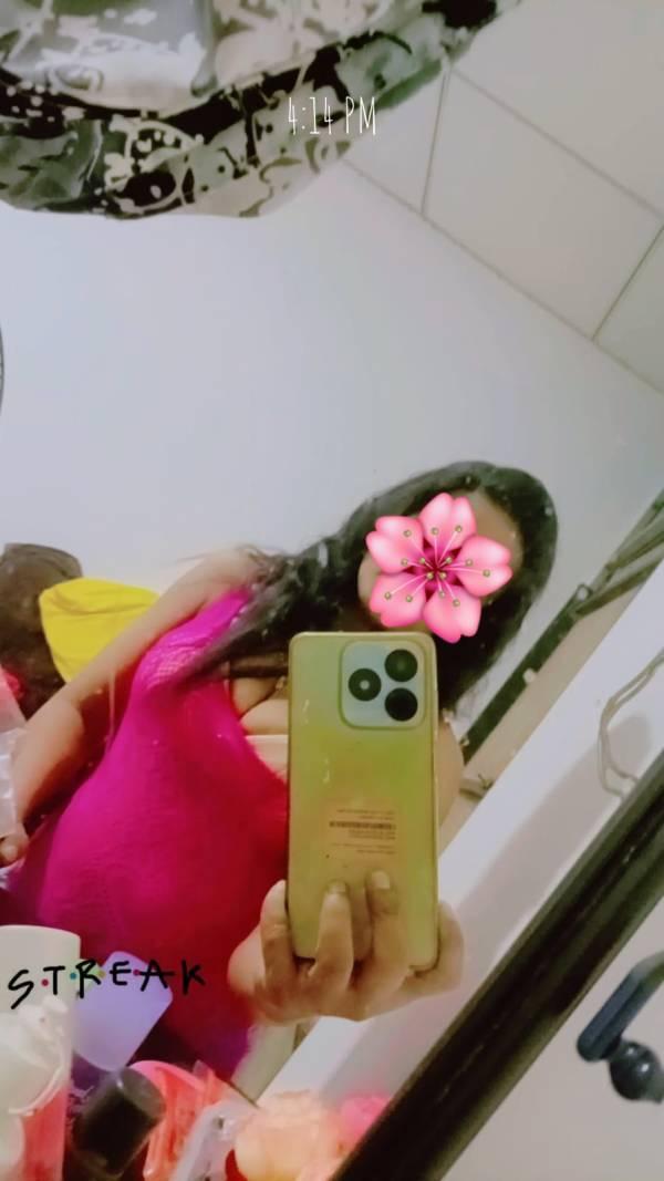 💝  ‘dahiwala aththitiya ’ Hot Girl