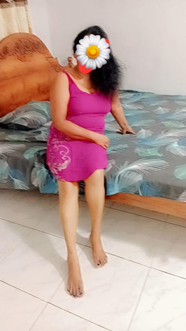 සඳුනි ❤️ 33 Years Hot Mature Lady 🔥