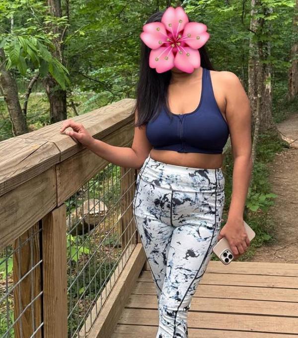 BEAUTIFUL AND GIRLFRIEND EXPERIENCE   22 YEARS